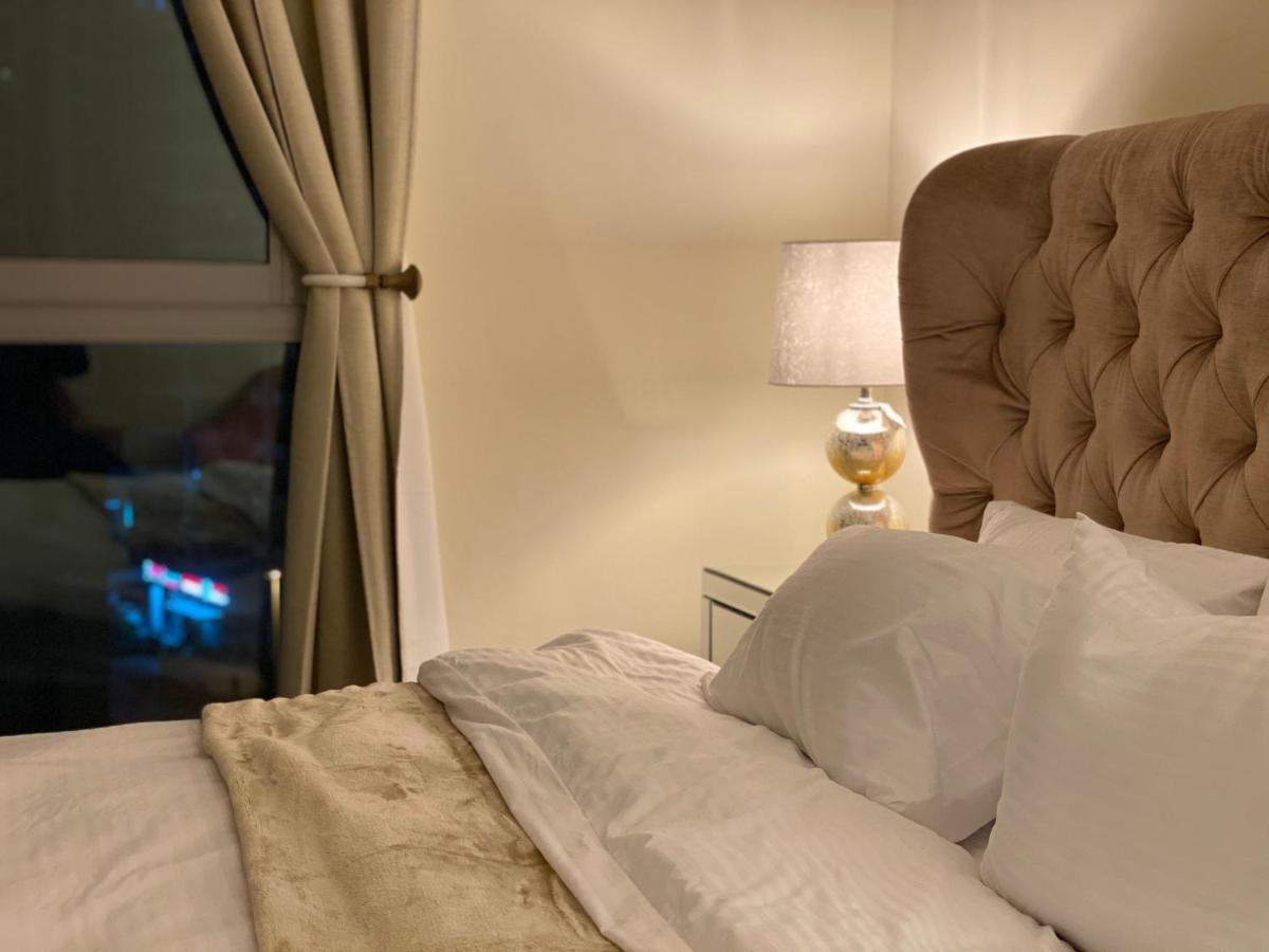 Luxury 1Br In Dubai Marina, Ask For July Full Month Offer Lägenhet Exteriör bild